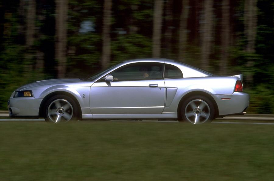  Ford Mustang SVT Cobra 2003 года  (фото 30 из 61)